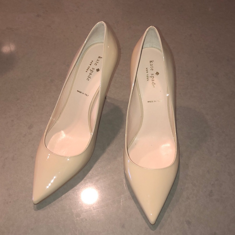 NWOT Kate Spade Nude Pumps, Size 9 🎉🎊💃🏽